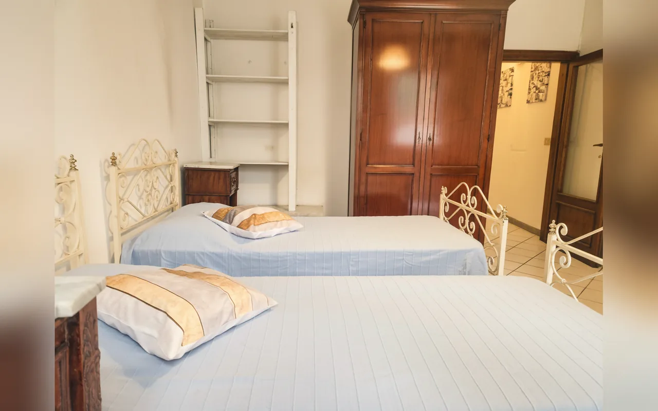 Camera con bagno privato — Pepi 77, Firenze (Toscana) (foto 17)