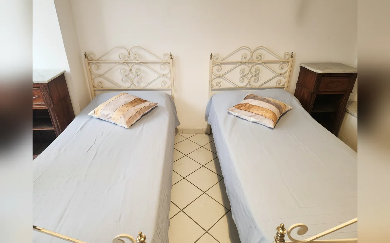 Camera con bagno privato — Pepi 77, Firenze (Toscana) (foto 22)